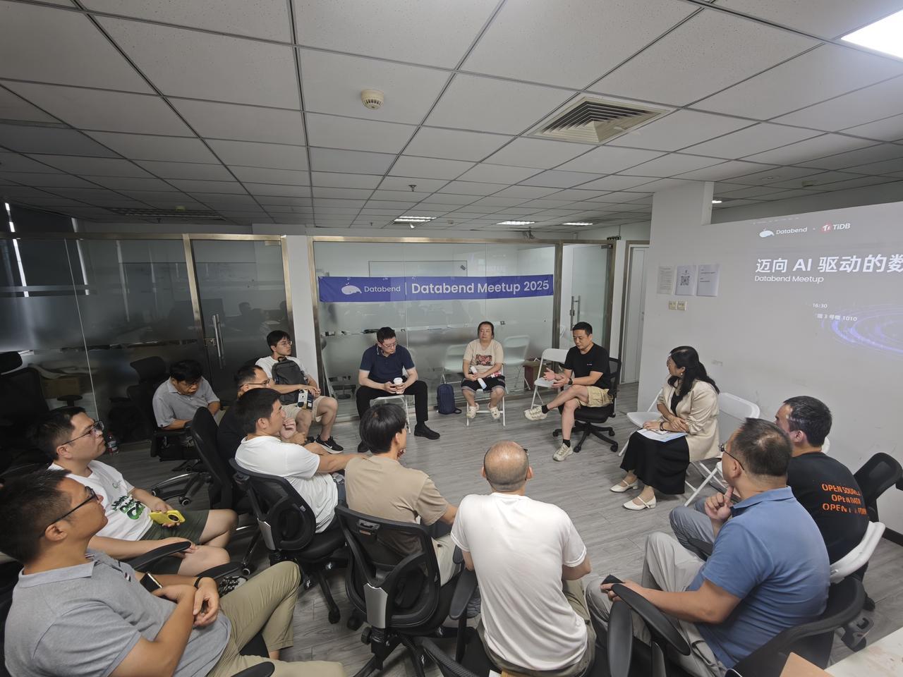 迈向 AI 驱动的数据平台新时代