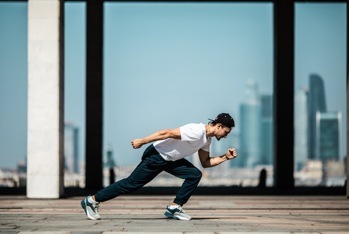 https://static001.geekbang.org/infoq/03/03c12ab008c88970edfabe923dddc633.jpeg?x-oss-process=image%2Fresize%2Cw_416%2Ch_234