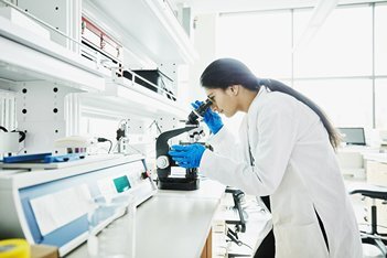 谷歌云 | AI驱动医疗健康变革：智能代理、增强搜索与关键平台深度解读
