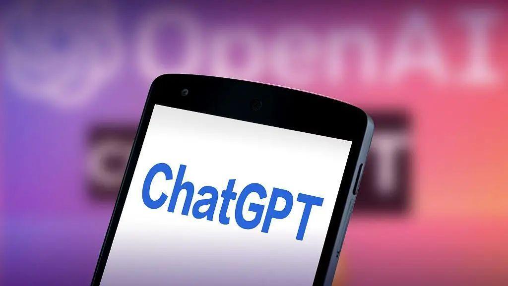ChatGPT潜能很大，问题也是