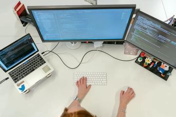 https://static001.geekbang.org/infoq/7f/7f7febff5cb7b7c048406fb5677a2a11.jpeg?x-oss-process=image%2Fresize%2Cw_416%2Ch_234