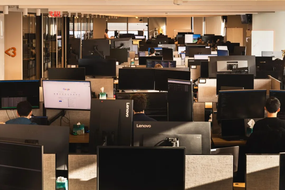 High-Speed Trader Hudson River Steps Up Battle With Citadel Securities, Jane Str - Bloomberg